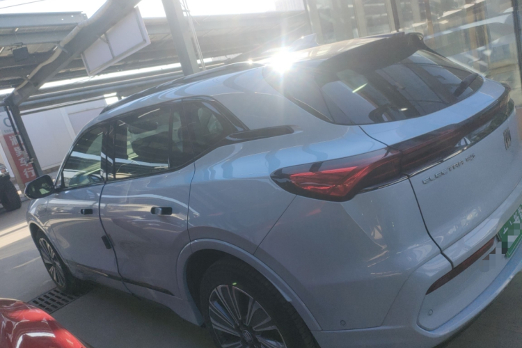 别克E5 2023款 臻享标准续航版车身外观4