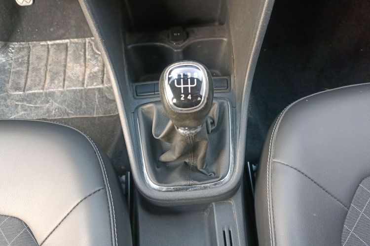 斯柯达 昕锐 2019款 1.5L 手动舒适版 国V局部细节18