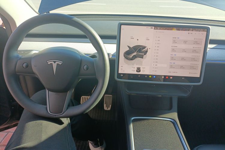特斯拉 Model Y 2024款 后轮驱动版中控内饰12