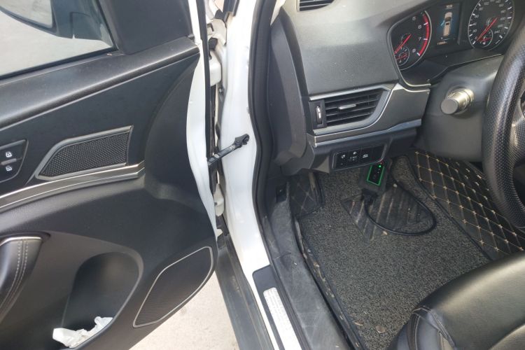 哈弗H6 2018款 运动版 1.5T 自动两驱精英型 国V中控内饰20