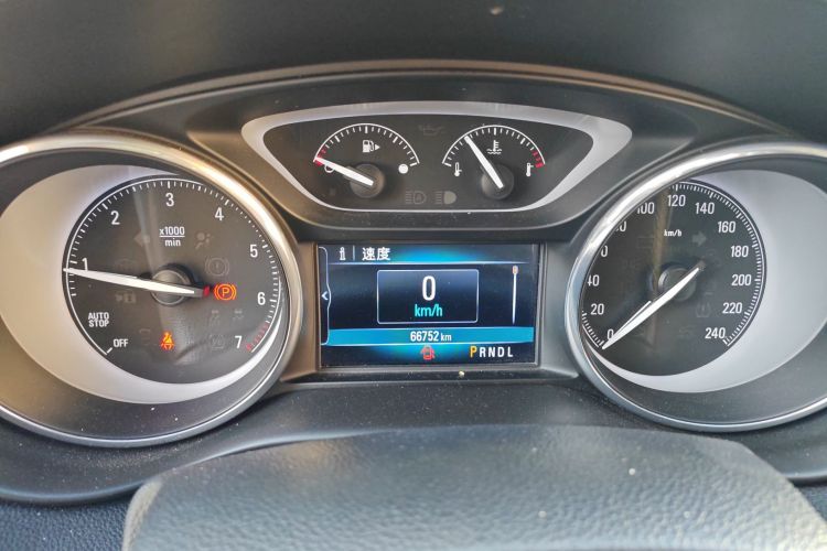 别克 昂科威 2018款 20T 两驱精英型局部细节14