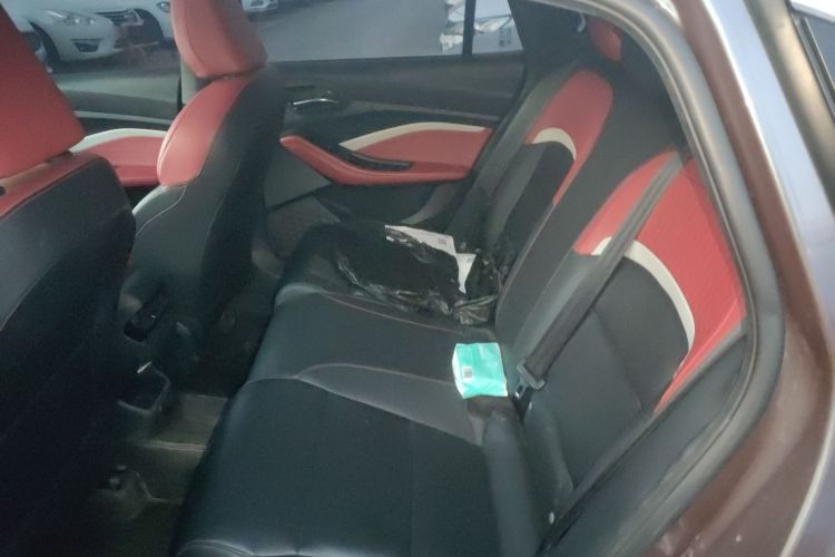 名爵 MG5 2022款 180DVVT CVT青春豪华版中控内饰21