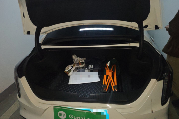 凯迪拉克CT4 2021款 28T 尊贵型局部细节23