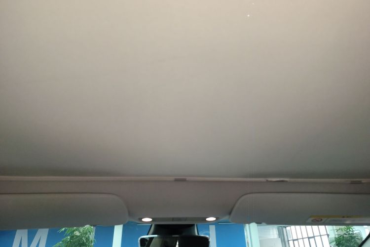 特斯拉 Model 3 2020款 改款 标准续航后驱升级版中控内饰22