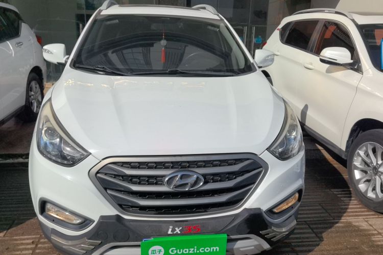 北京现代ix35 2013款 2.0L 自动两驱智能型GLS 国IV车身外观2