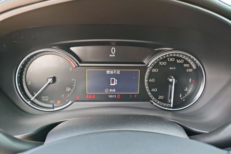 凯迪拉克XT4 2022款 28T 两驱风尚型局部细节14