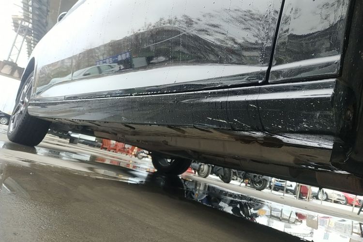 东风风神 奕炫 2021款 230T 自动追影骑士版局部细节9001