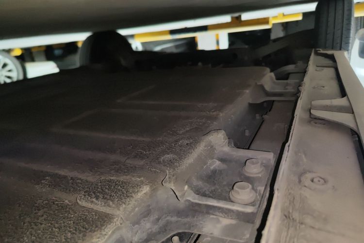 宝骏KiWi EV 2022款 设计师轻享版 三元锂局部细节9001