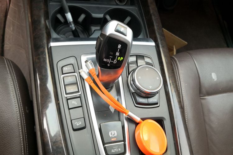 宝马X5(进口) 2015款 xDrive28i中控内饰18