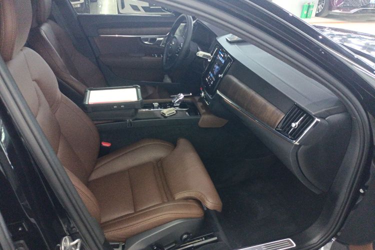 沃尔沃S90 2024款 B5 智雅豪华版局部细节41