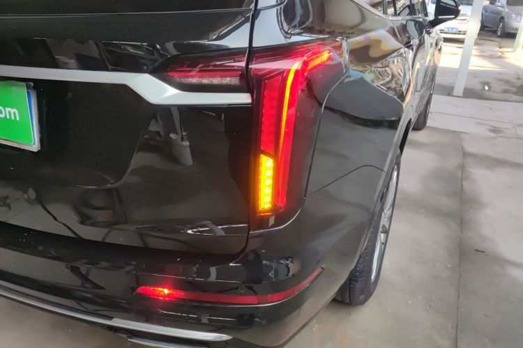 凯迪拉克XT6 2020款 28T 六座四驱豪华型车身外观9