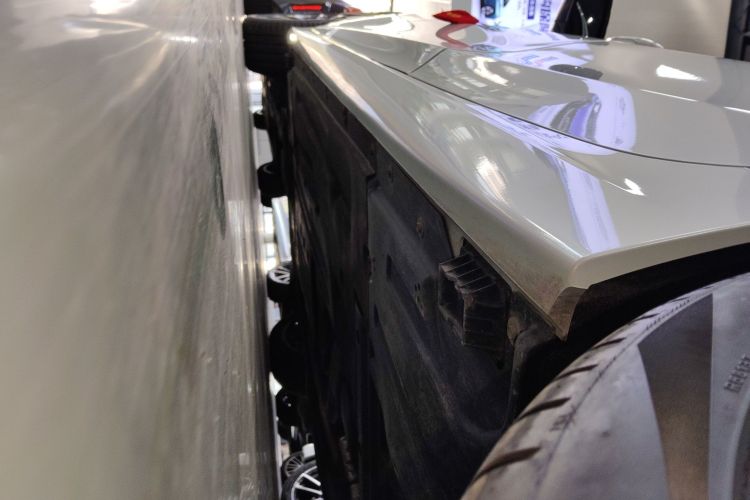 宝马3系 2024款 325Li M运动套装局部细节9002