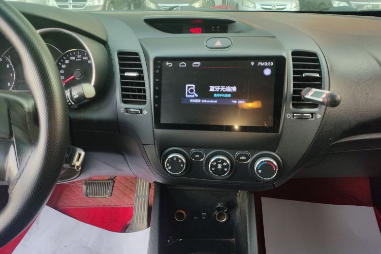 起亚K3 2016款 1.6L 自动GL中控内饰16