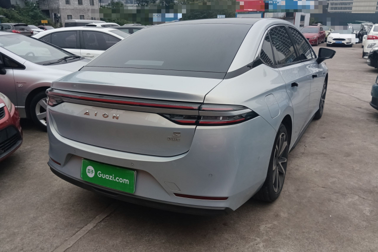 埃安 AION S Plus 2022款 70 智驾版车身外观6005