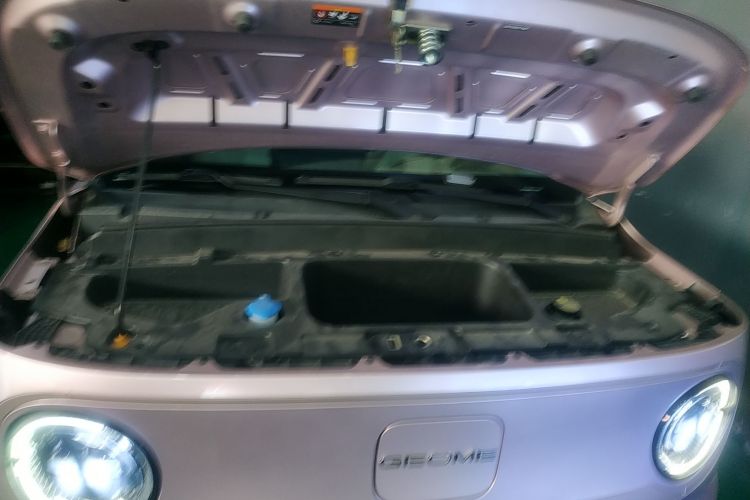 吉利银河 2023款 熊猫mini 200km 灵动熊局部细节24