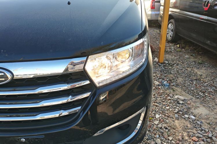 江淮瑞风 瑞风M3 2022款 1.8L 7座标准版局部细节36