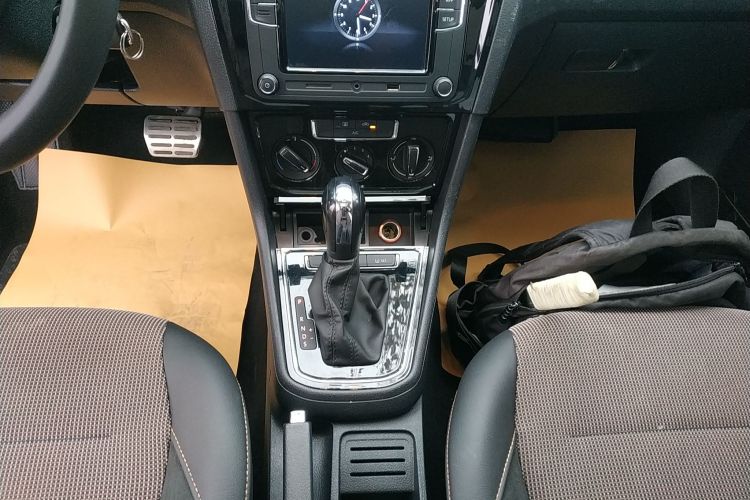 大众 C-TREK蔚领 2020款 1.5L 自动舒适型中控内饰18