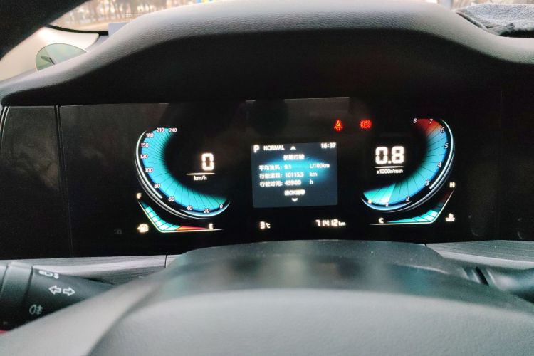 长安CS55PLUS 2021款 蓝鲸版 1.5T DCT豪华型中控内饰14