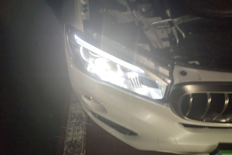 宝马X6 2017款 xDrive28i车身外观8