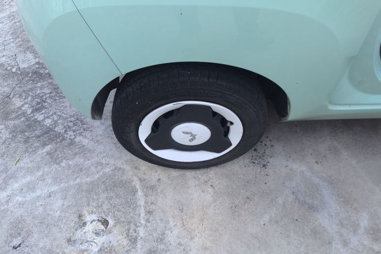 五菱汽车 宏光MINIEV 2021款 马卡龙臻享款 磷酸铁锂车身外观6003