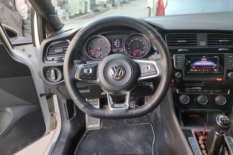 大众 高尔夫 2016款 1.4TSI 手动R-Line中控内饰13