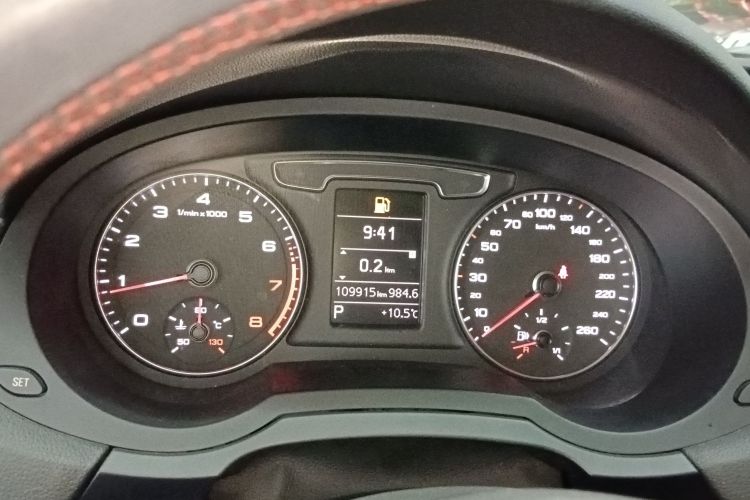 奥迪Q3 2016款 30 TFSI 时尚型中控内饰14