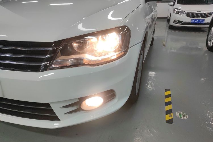 大众 宝来 2014款 1.4TSI 自动舒适型局部细节36