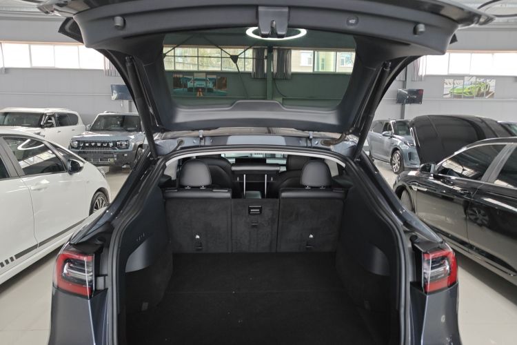 特斯拉 Model Y 2021款 长续航全轮驱动版机舱底盘23