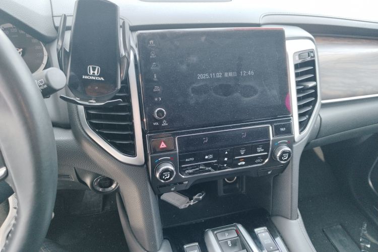 本田UR-V 2017款 370TURBO 两驱尊贵版 国V中控内饰16