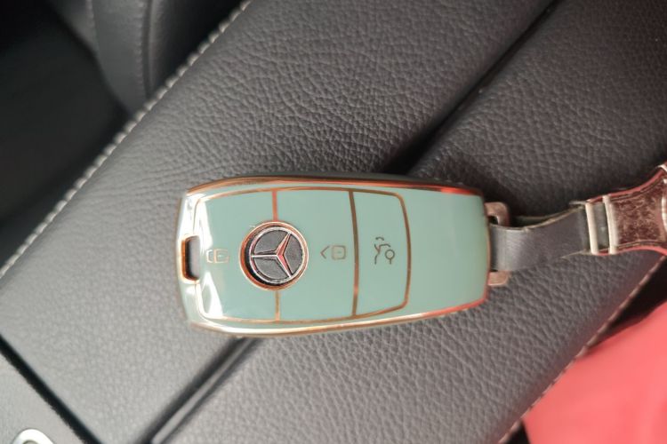 奔驰GLB 2020款 GLB 180 时尚型中控内饰7001