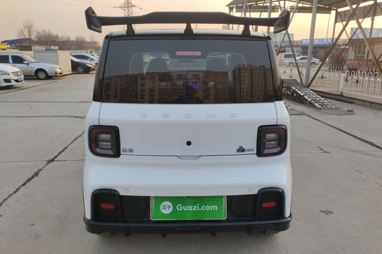 吉利银河 2025款 210km 熊猫卡丁车身外观6004