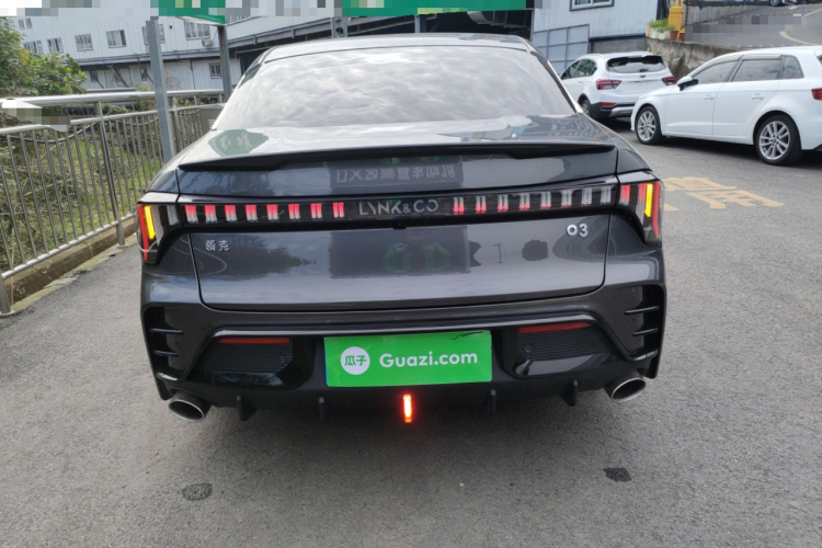 领克03 2023款 2.0TD DCT劲Pro车身外观6