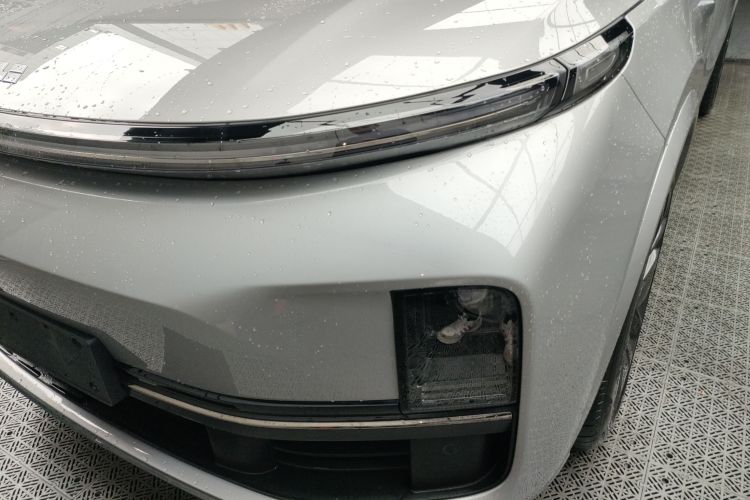 理想汽车 理想L9 2022款 Max局部细节36