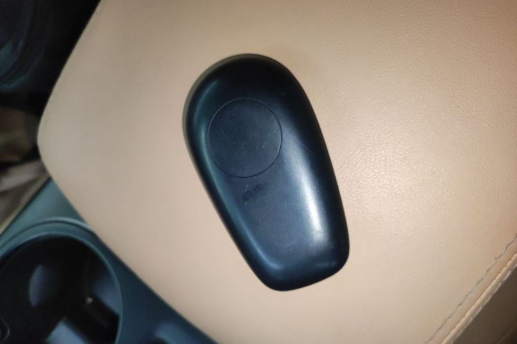 蔚来ES6 2020款 600KM 运动版中控内饰7001