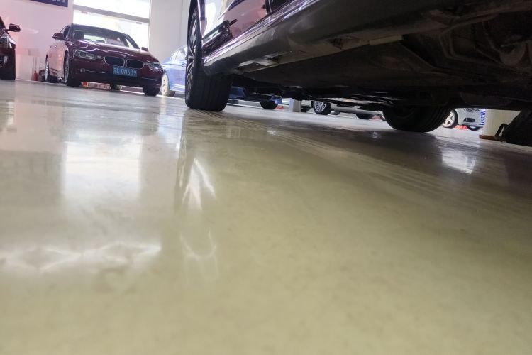 红旗H7 2019款 1.8T 舒适版局部细节9002