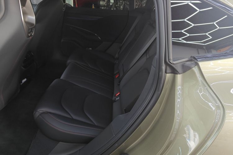 小米汽车 小米SU7 2024款 后驱超长续航高阶智驾Pro版中控内饰7004