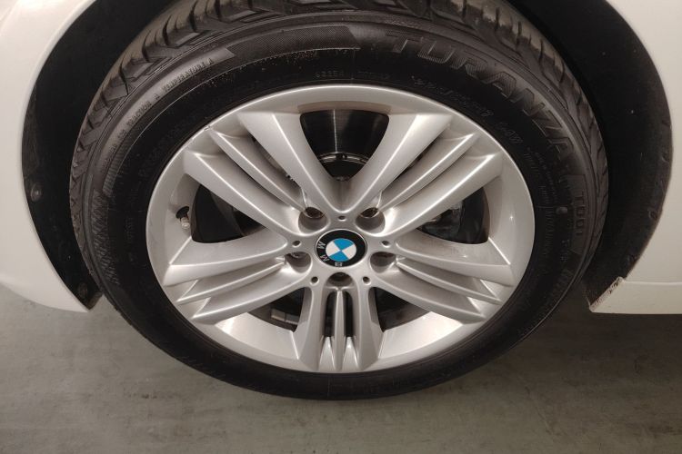 宝马3系 2018款 318Li车身外观6007