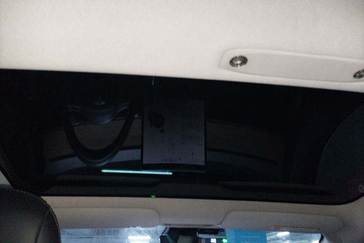 特斯拉 Model 3 2020款 改款 标准续航后驱升级版局部细节22