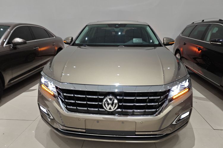 大众 帕萨特 2020款 380TSI 旗舰版 国VI车身外观6001