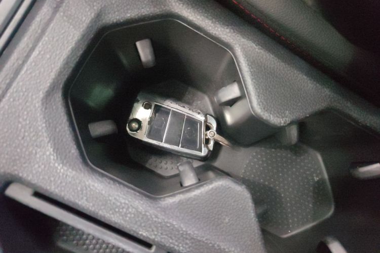 大众 朗逸 2023款 280TSI DSG星空满逸版中控内饰7001