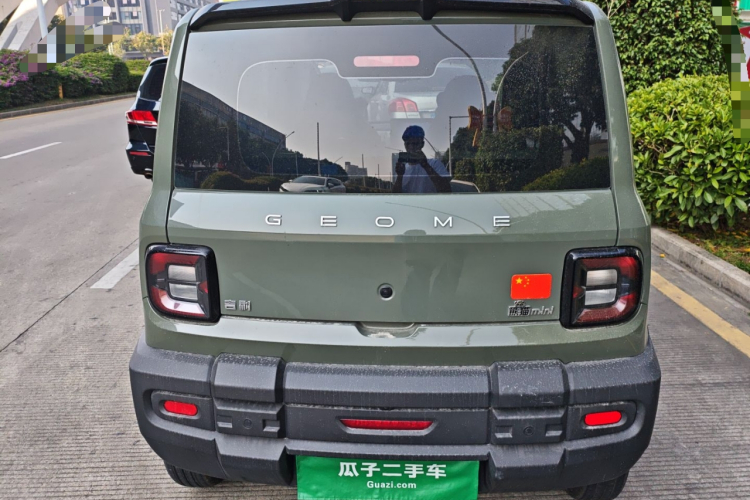 吉利银河 2024款 200km 熊猫骑士车身外观6004