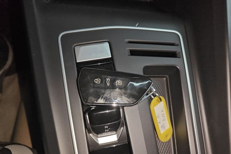 大众 高尔夫 2021款 280TSI DSG Pro中控内饰7001