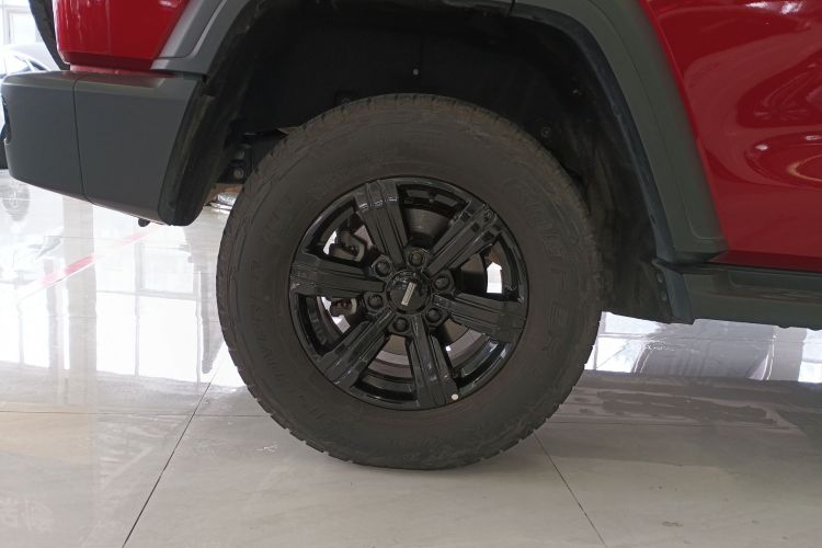 坦克300 2021款 越野版 2.0T 征服者车身外观6008