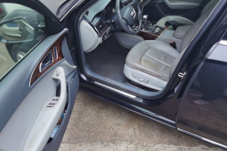 奥迪A6L 2014款 30 FSI 豪华型中控内饰20