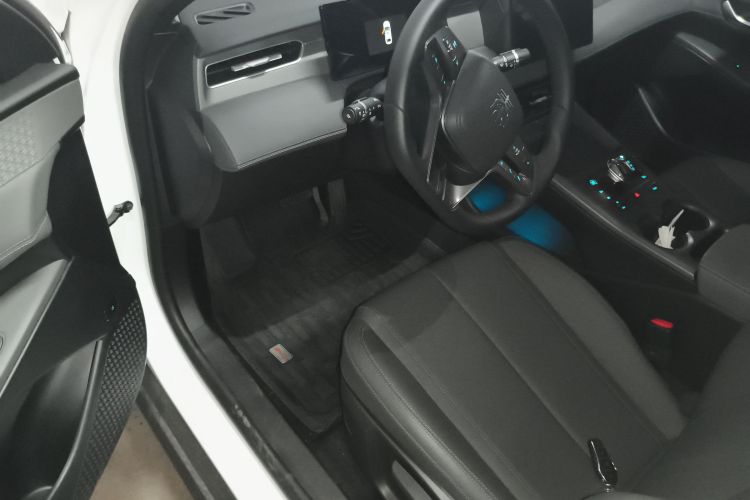 比亚迪 秦PLUS 2025款 DM-i 智驾版 55KM领先型中控内饰20