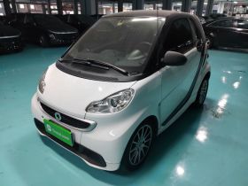 smart fortwo 2012款 1.0 MHD 硬顶舒适版