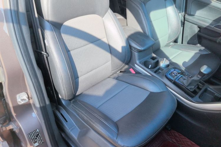 观致5 2016款 1.6T 自动精英型局部细节41