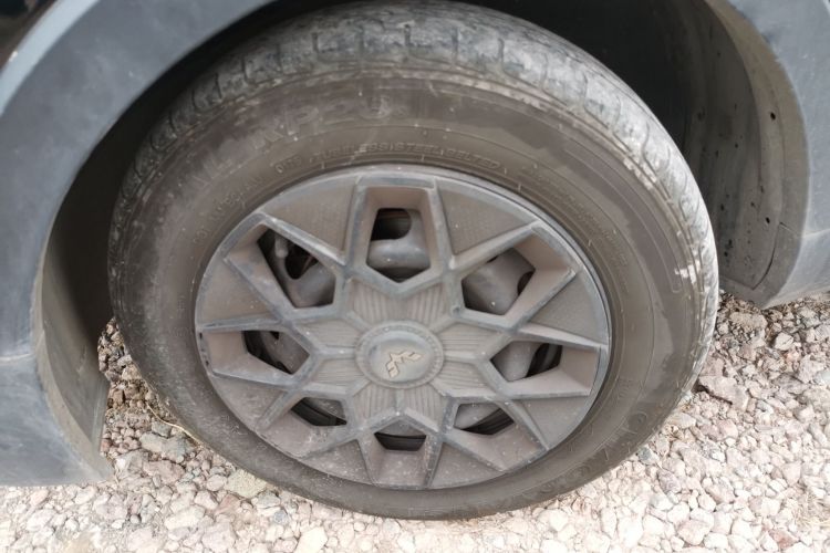 五菱汽车 宏光MINIEV 2022款 GAMEBOY 300km 玩咖款 磷酸铁锂车身外观6007