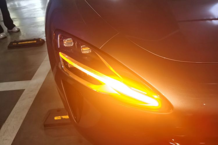 小米汽车 小米SU7 2024款 后驱超长续航高阶智驾Pro版车身外观8