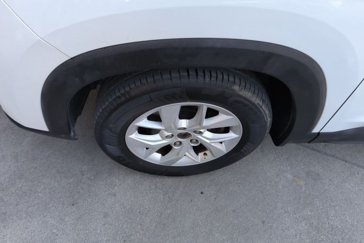 五菱汽车 五菱宏光S3 2018款 1.5L 手动豪华型 国V车身外观6007